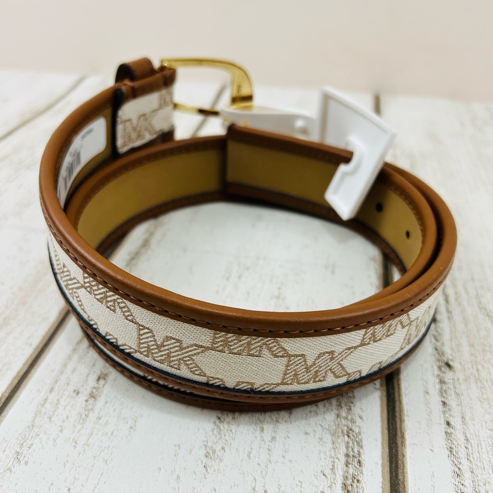 Michael Kors Women’s Signature Canvas Belt Small - Picture 7 of 11